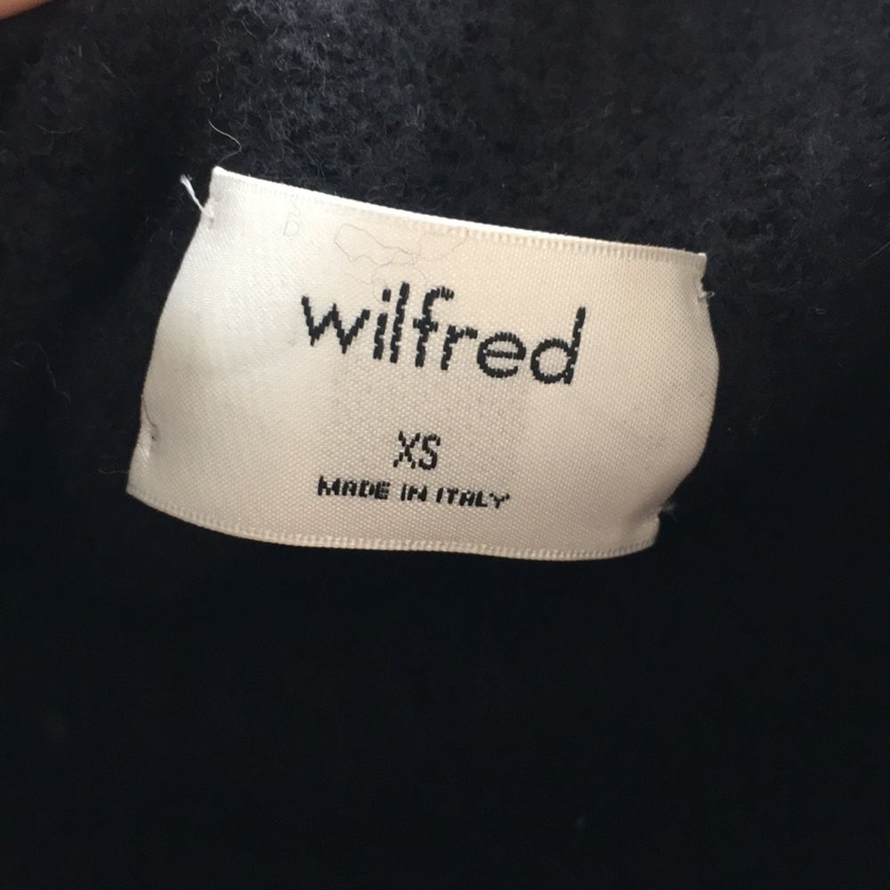 Wilfred 100% Merino Wool Sweater - Picture 4 of 10